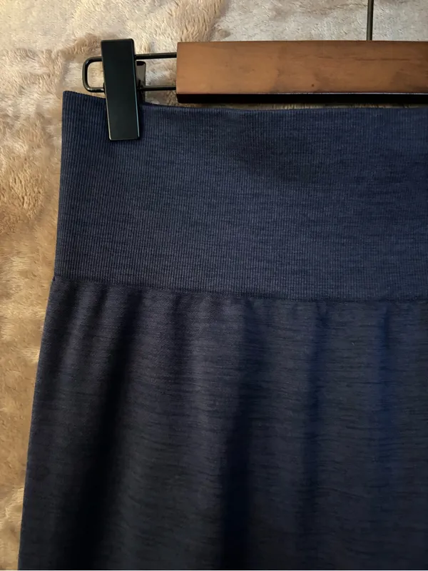Women’s Navy High-Waist Active Leggings Size L - Image 3