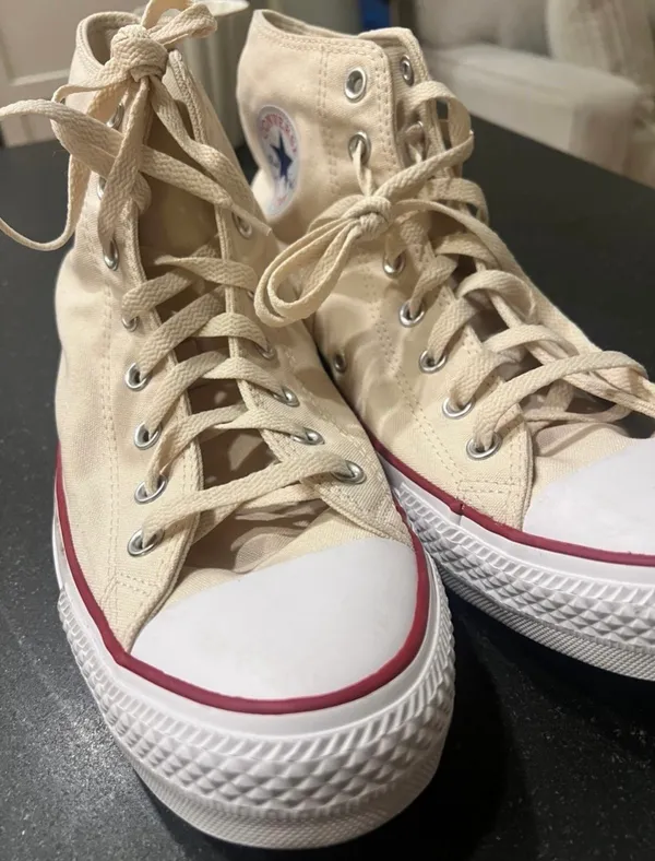 New w/o Box Converse Chuck Taylor All Star High Top Size 11 - Image 3