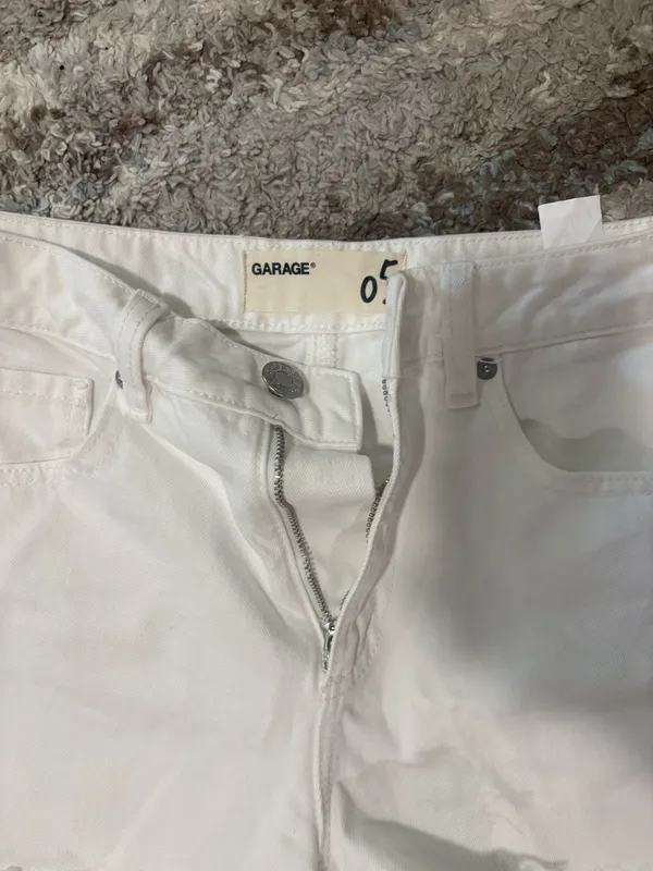 Garage Jean Shorts - Image 4