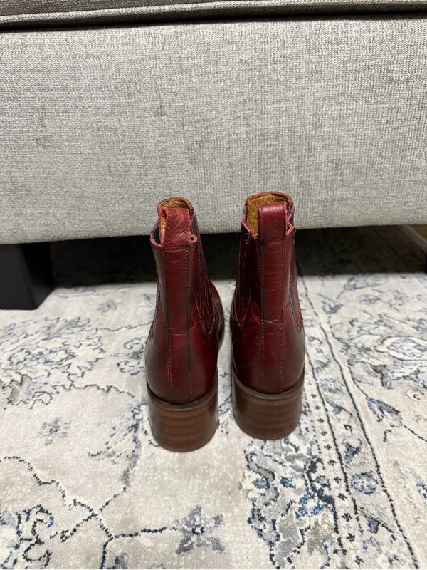 Frye Campus Chelsea Boots - Image 7