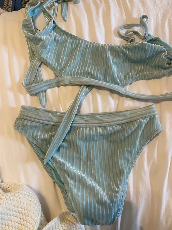 Dippin’ Daisy’s Bikini Set - Image 5