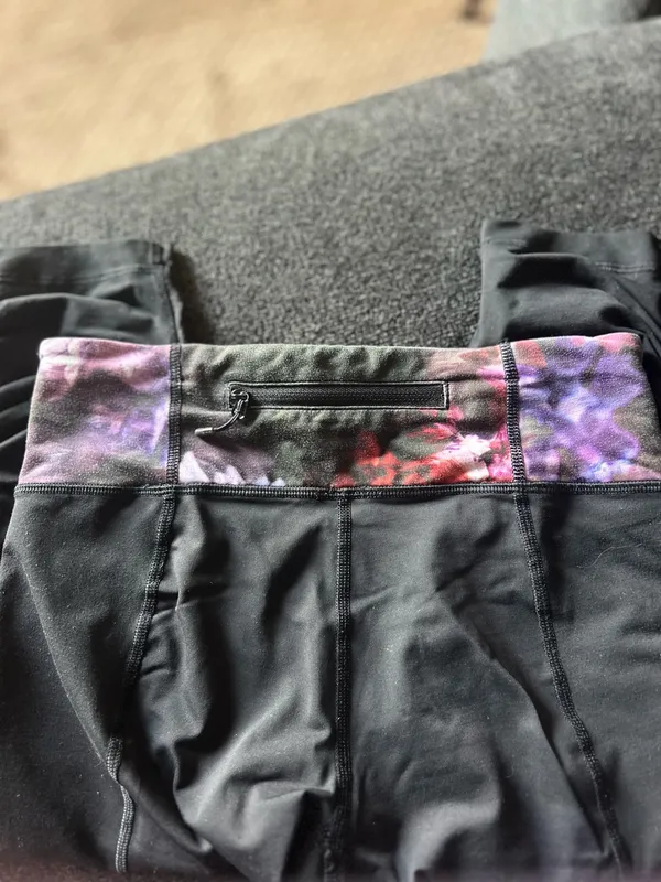 Lululemon Cropped Leggings Black - Image 6