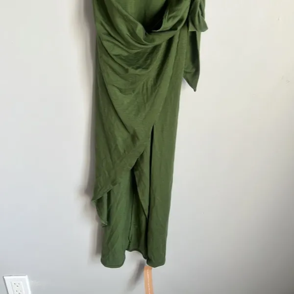 NEW Reformation Kaila Midi Dress Green - Image 4