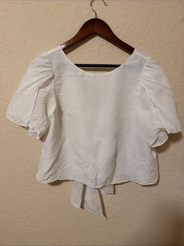 Club Monaco Ivory Tie-Front Puff Sleeve Blouse silk size small tie back - Image 3