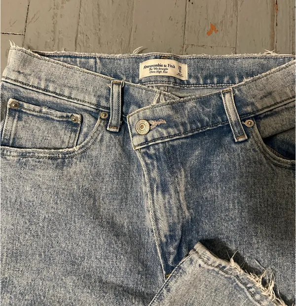 Abercrombie & Fitch The 90s Straight Ultra High Rise Jeans - Image 3