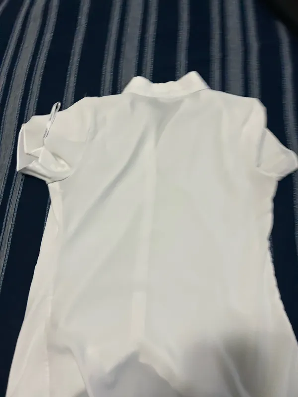 Calvin Klein Women’s White Flutter Sleeve Blouse – Size S - Image 3
