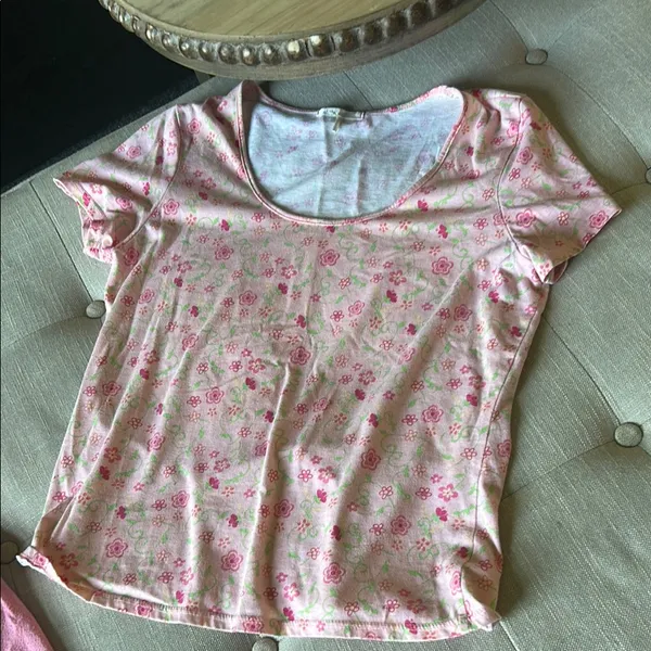 Daisy Fuentes Vintage Pink Floral Two Piece Pajama Set Size Medium - Image 6