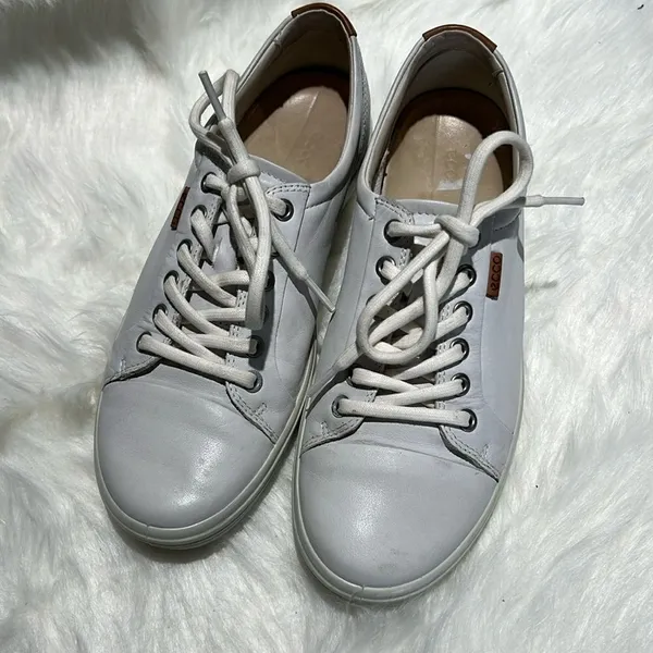 ECCO Womens White Leather Golf‎ shoes Size 9. B72 - Image 4
