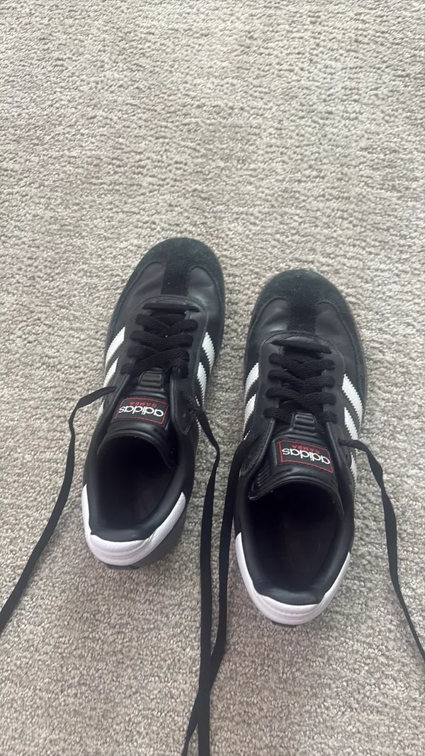 Adidas Women’s Shoes Black samba - Image 2