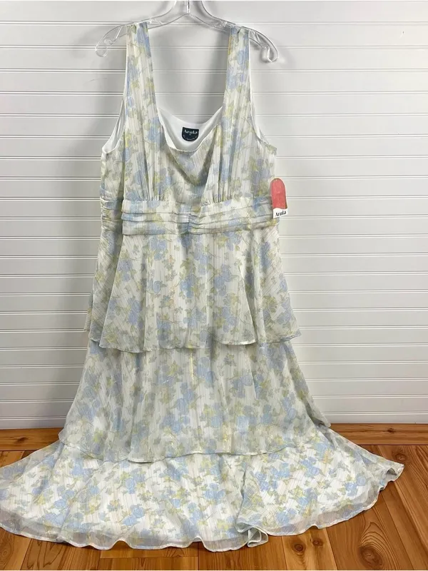 NWT Arula Eliana Tiered Floral Midi Dress Plus Size 1X Ivory Blue Tiered Shimmer - Image 4