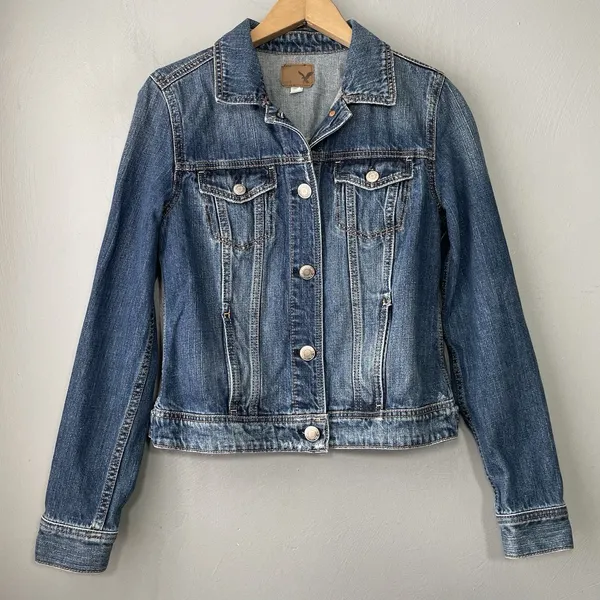 AEO American Eagle Denim Jacket Size Medium Blue Jean Coat Trucker Boho Cropped - Image 2