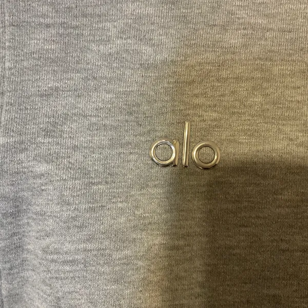 Alo Yoga Accolade 1/4 Zip Pullover Athletic Heather Grey S - Image 5
