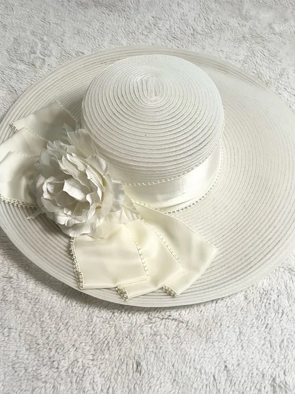 American Vintage Vintage Ivory White Wide Brim Floral Fascinator Derby Hat Wedding Church Bride - Image 2