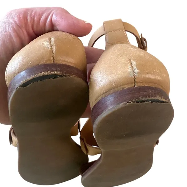 Tory Burch Zoey Leather Sandals‎ Tan Cutout Logo Flat Size 8 - Image 11