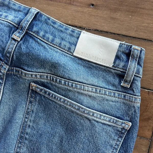 Mint Velvet Barrel Mid Indigo Jeans 6 Short - Image 10