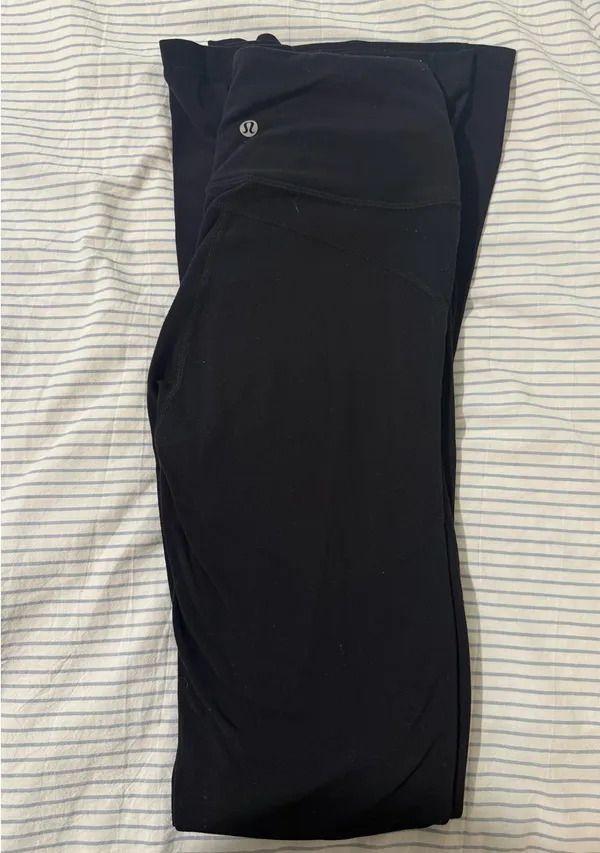 Lululemon Flare Pants High-Rise Groove - Image 3