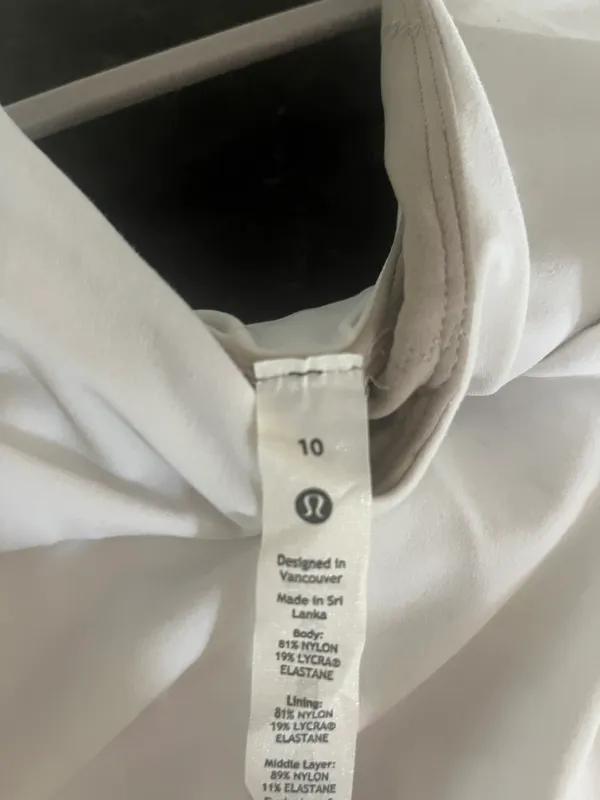 Lululemon Cropped Align Tank - Image 3