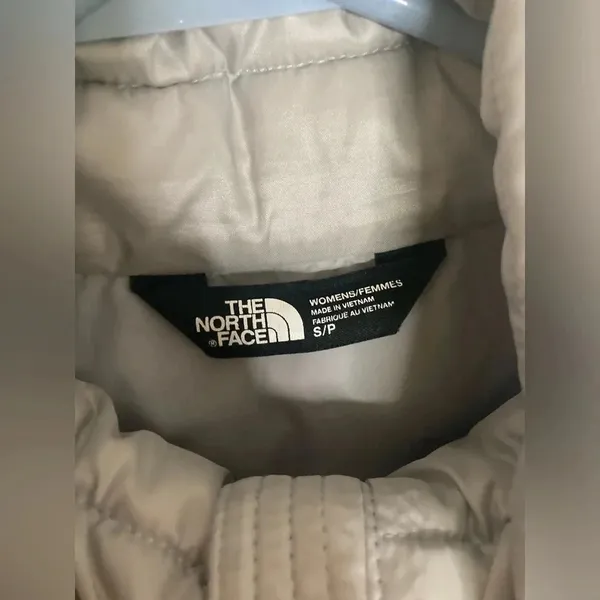 The North Face Silver Gray Down Puffer Coat Winter Jacket Small - Image 3