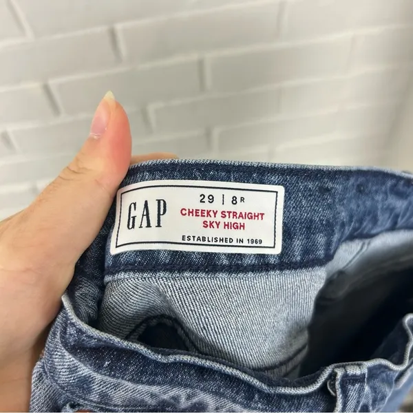 Gap Cheeky Straight Sky High Jeans Size 29 | 8R - Image 3