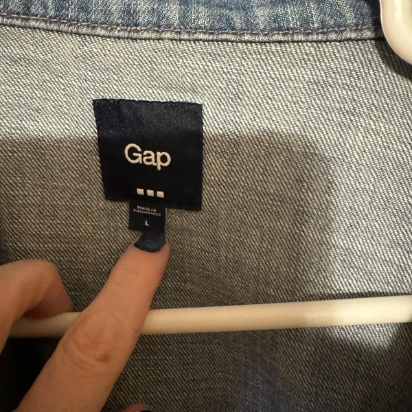 Gap outlet denim jacket - Image 4