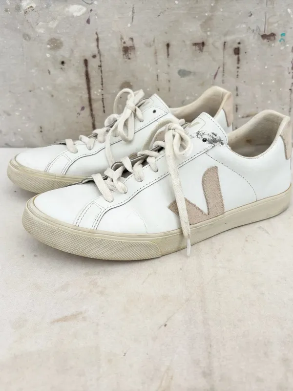 Vejas Campo Leather Sneakers - Image 2
