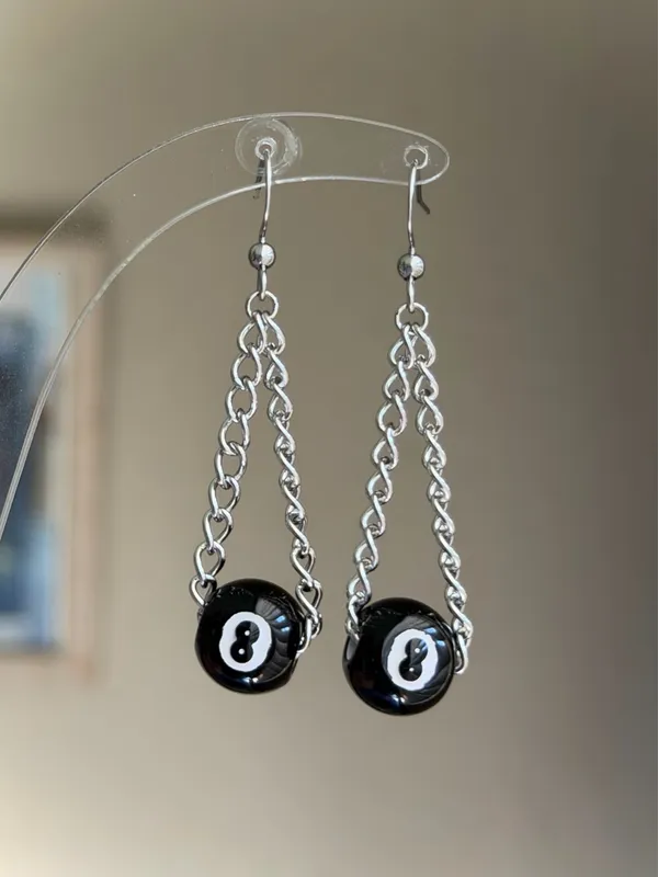 Handmade y2k funky grunge 8 ball chain dangle earrings 🎲🖤💕 - Image 4