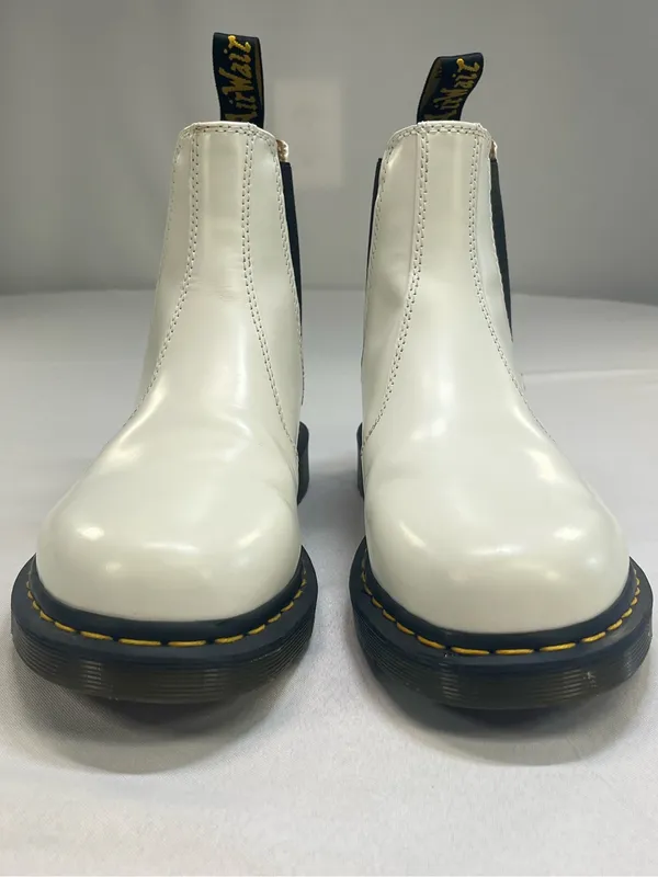 Dr. Martens 2976 YS White Smooth Leather Chelsea Boots Size US Men 8 Women 9⁠ - Image 2