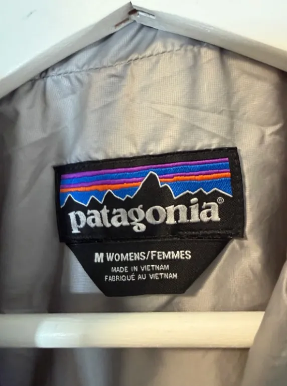 Patagonia Nano Puff Hoody Jacket, women’s size M - Image 9