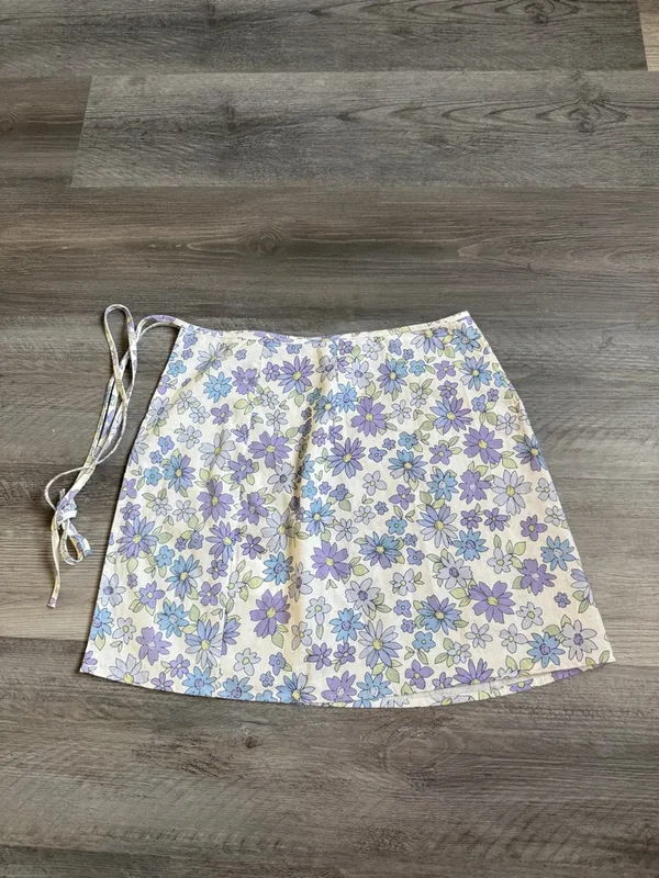 Peppermayo Wrap Floral Mini Skirt US 2 Feminine Spring Summer - Image 7