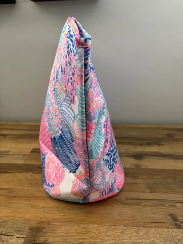 Lilly Pulitzer Roar of the Seas Cooler Tote Bag Seashell Pattern Pink Blue NEW - Image 3