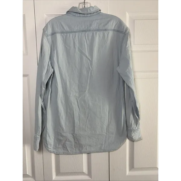 Levis Relaxed Fit Chambray Button Down Womens Size S Light Blue Denim Cotton - Image 5
