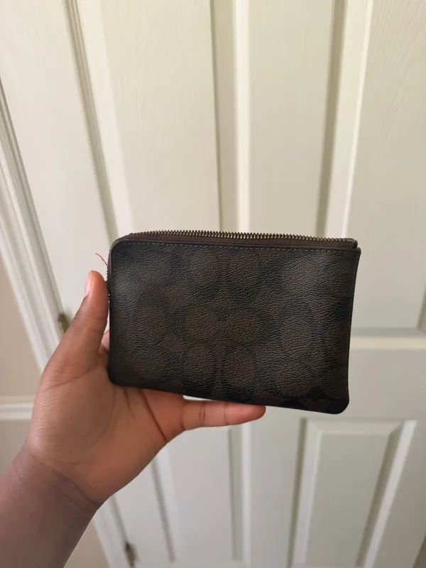 Coach brown wallet with pink stripe - Image 2