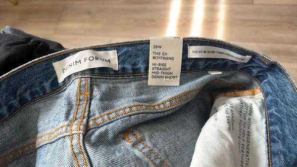 Denim Forum Aritzia Shorts - Image 5