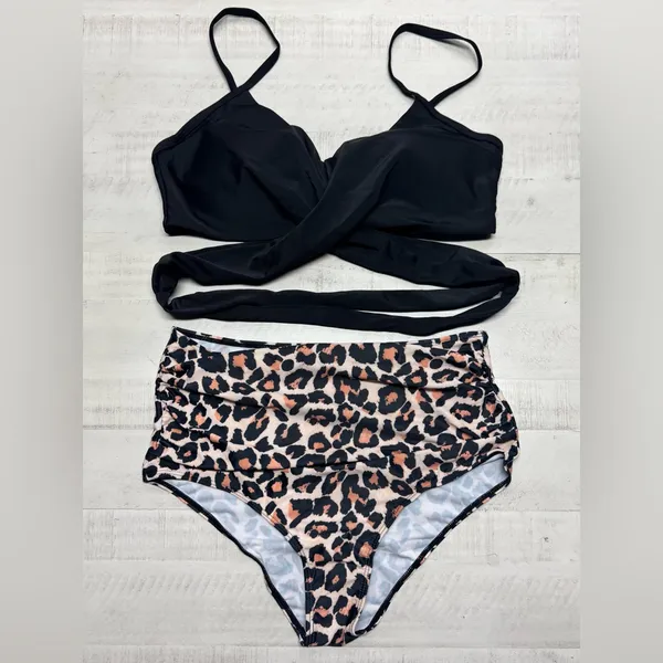 High Waisted Printing Front Criss Cross Cutout Bandage Bathing Suit with Bottom - Image 2