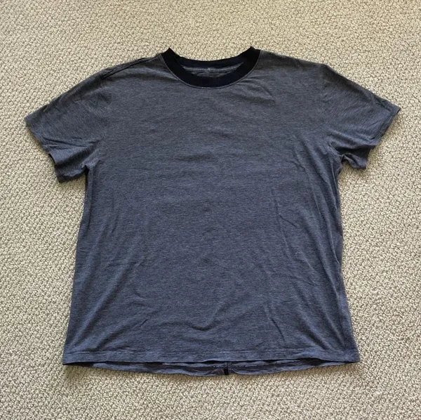 LULULEMON All Yours Boyfriend Tee Micro Stripe Black White Size 8 10 Cotton EUC - Image 4