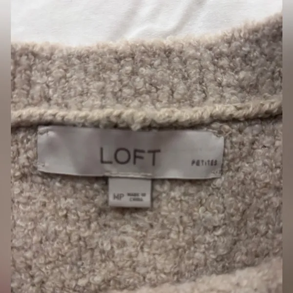 NWOT Loft Chunky Sweater - Image 4