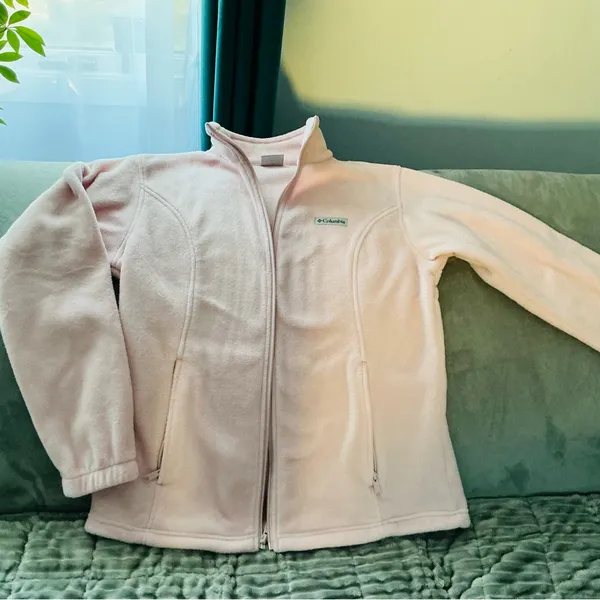 Columbia Pink Jacket Cozy and Durable for Chilly Days - Image 5