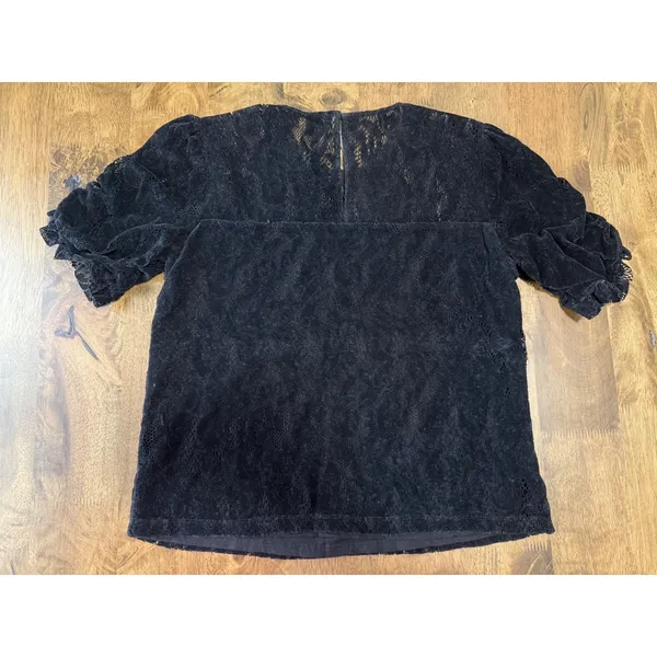EUC Women's By Anthropologie Black Velvet and Lace Blouse Top Size XS‎ - Image 2
