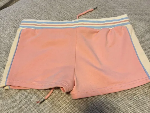 Edikted mini shorts pink  - Image 3