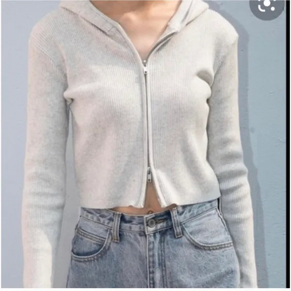 Brandy Melville Arden Hoodie - Image 2