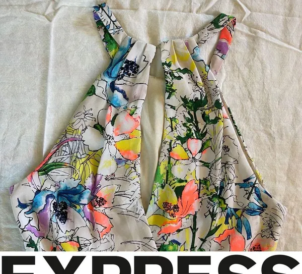 Express Floral High Neck Dress – Watercolor Print, A-Line Fit & Flare, Size 8 - Image 6