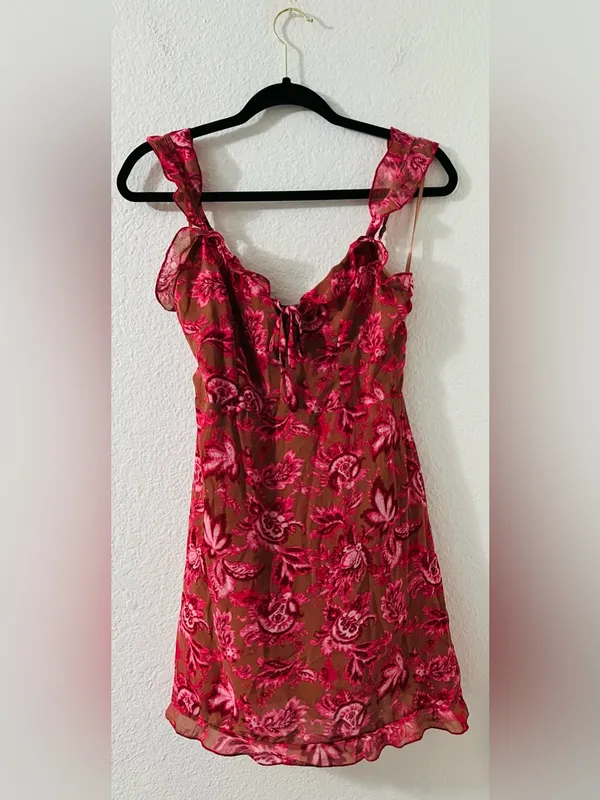 White Fox Boutique Sundae Muse Juliet Floral Mini Dress - Image 2