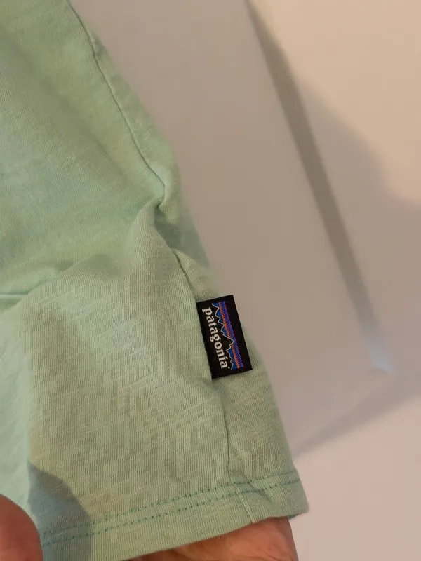 Light Green Patagonia Top - Image 2