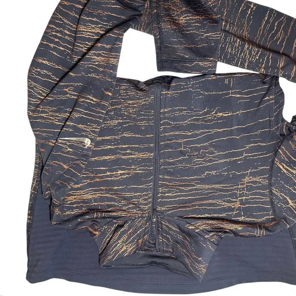 Nike Pro HyperWarm Victory Half Zip Large Copper Dark Charcoal Long Sleeve Run - Image 2