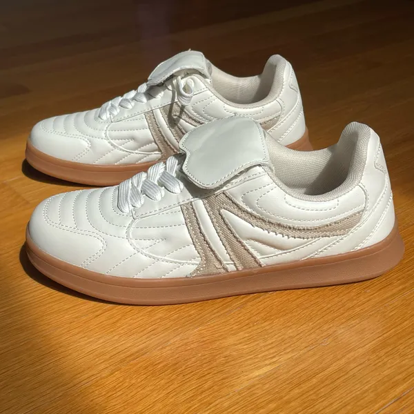 Project Cloud White Sneakers Memory Foam Gum Sole Size 6.5 Women’s New - Image 3