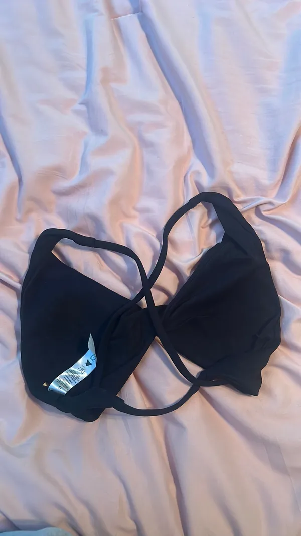 Amazon aojax sports bra - Image 2