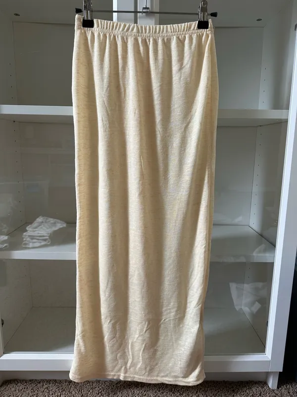 SheIn Yellow Maxi Skirt - Image 2