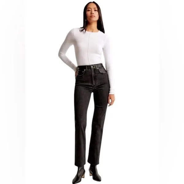 Abercrombie & Fitch Curve Love Ultra High Rise Straight Jean 32/14 Black - Image 3