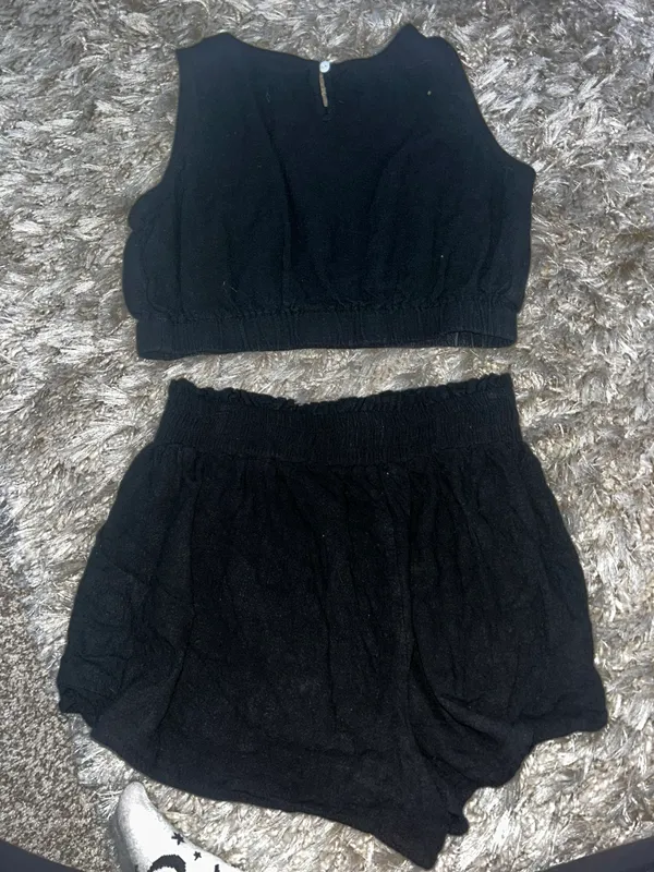 Amazon Two Piece Set - Image 2