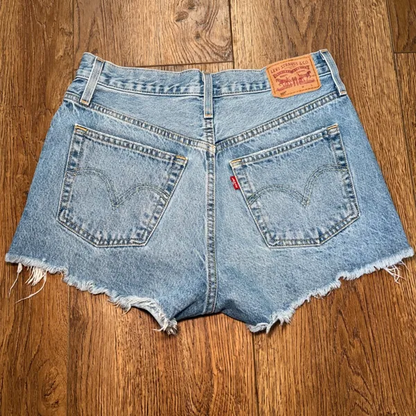 Levis 501 Original High Rise Distressed Denim Shorts Medium Wash Women's size 28 - Image 6
